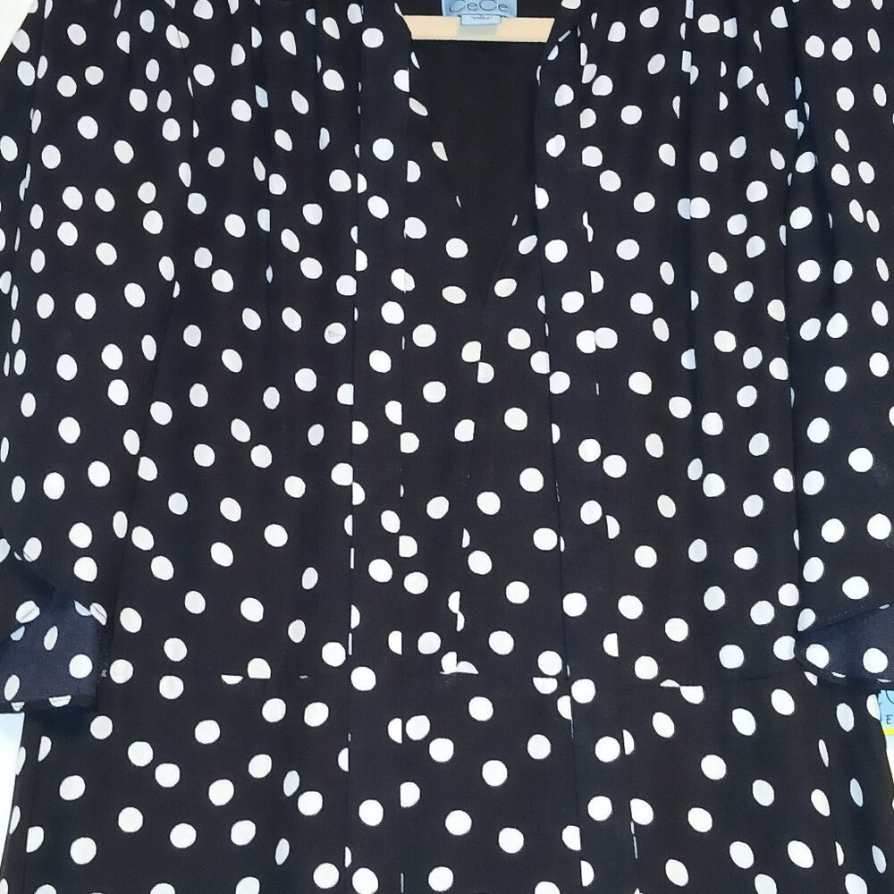 BLACK AND WHITE POLKER DOT DRESS WITH TIE SIZES 6